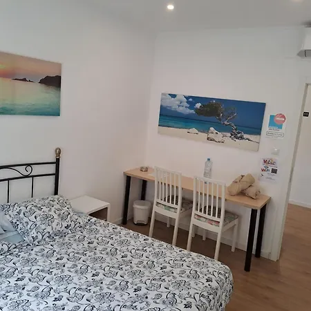Aeropuerto Barcelona -mi Colibri Homestay El Prat de Llobregat